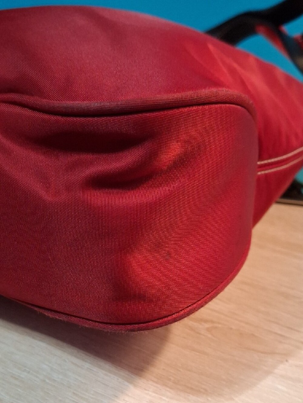 Dooney & Bourke Wayfarer Red Nylon Hobo Shoulder Bag with Brown Trim - Picture 7 of 15